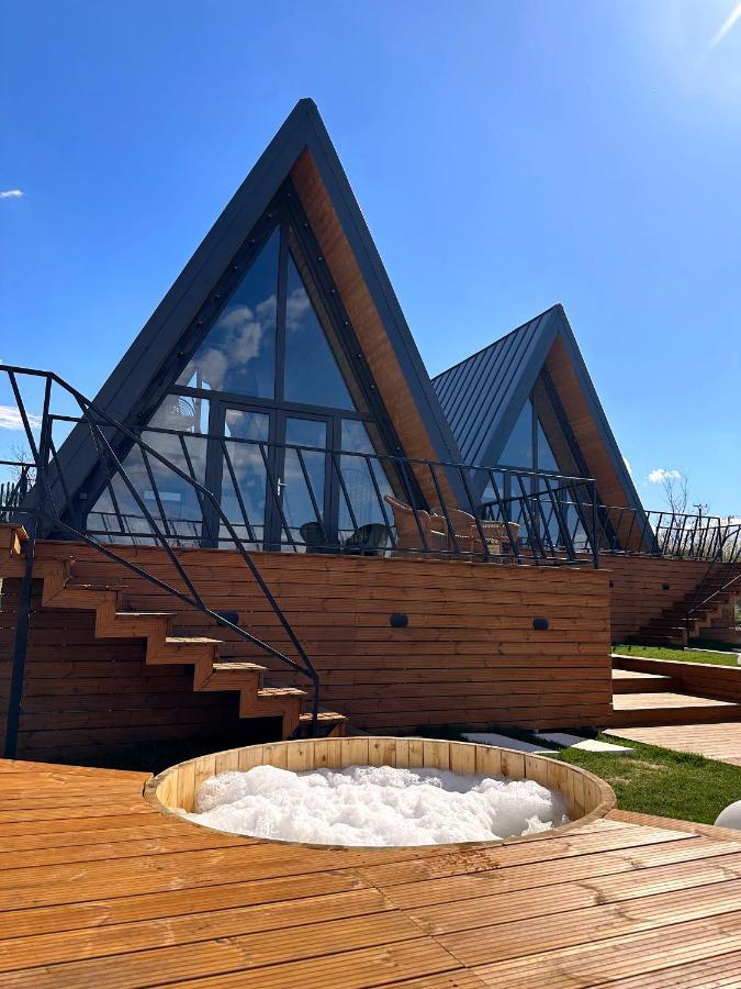 A-By The Lake - Private A Frame Villas Caciulati Екстер'єр фото